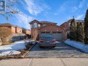 5 Claresholme Drive, Toronto, ON, M1C 4Z9 house for...