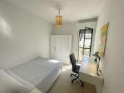 5 Dormitorio Shared Living/Roommate Seville Seville 81695325
