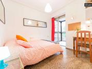 5 Dormitorio Shared Living/Roommate Valencia Valencia...