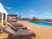 5 Dormitorios Villa Lanzarote Venta