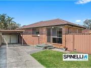 5 Greenbrook Place, Horsley House for rent Listed by Zoe...