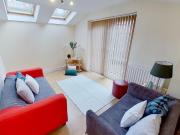 5 Gregory Avenue, Lenton, Nottingham. 6 bed house to...
