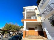 5 Habitaciones dobles | 2 Baños | 2 Salones | Cocina...
