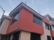 5 HABITACIONES EN AMPLIO DUPLEX TIPO CASA MAS LOS AIRES...