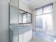 5 Jeavons Place, South Lake WA 6164 5 Jeavons Place, South Lake WA 6164
