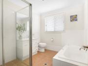 5 Kalinda Place, TAMWORTH NSW 2340