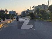 5 kanal highly desirable plot in C block Gulberg Green...