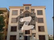 5 marla 2 bedrooms apartment available for sale