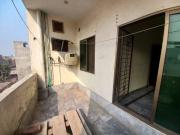 5 Marla 2nd floor portion for Rent