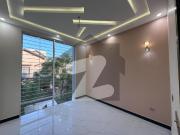 5 Marla Beautiful House For Sale In Lake City