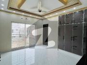 5 marla beautiful upper portion for rent in bb block...