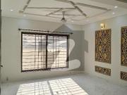 5 Marla Brand New House Available For Sale Near Park...