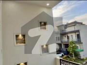 5 Marla Brand New House For Sale. Prime location. Citi...