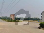 5 marla commercial c block with possession plot