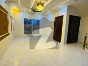 6 Marla Designer House For Sale at 60 Feet Road in B...
