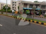 5 Marla Flat In Askari 11 Sector C For Rent At Good...