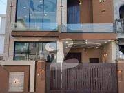 5 Marla Full House Available For Rent In Park View City...