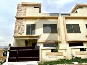 5 Marla investor Rate House for Sale in Multi Gardens...
