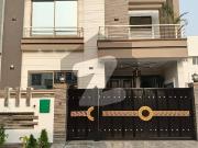 5 Marla Lavish House For sale in Bahria Nasheman lahore