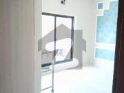 5 Marla Luxury Designer Brand New House In Ali Block...