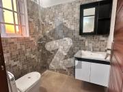 5 Marla Luxury Upper Portion For Rent In Bahria Town...