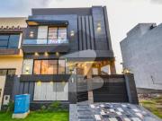 5 Marla Modern Design Beautiful House Available For Rent...