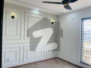 5 Marla most beautiful modren design house for sale...