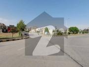 5 Marla Park Face Plot In Rafi