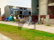 5 Marla Plot Near Park Prime Location In Block M7 C1...