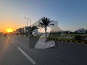 5 Marla Plots Are Available For Sale