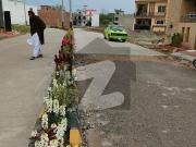 5 Marla Plots For Sale In Caltex Road Gated Community. 25*50