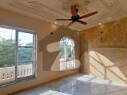 5 marla super hot location 100 ft wide brand new house...