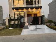 5 Marla Ultra Modern Design House for Sale Central Park...