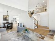 5 Mckenzie Lake Point SE