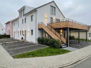 5 Mehrfamilienhaus & projektierte Reihenhäuser