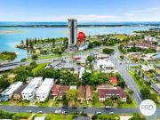 5 Meyer Street, Southport QLD 4215