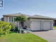 5 Pacific Avenue, Barrie, ON, L4M 7E7 house for sale |... 5 Pacific Avenue, Barrie, ON, L4M 7E7 house for sale |...