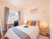 5 quarto, Lisbon Lisbon 1050 085 86708759