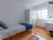 5 quarto, Lisbon Lisbon 1400 098 44549411