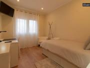 5 quarto, Lisbon Lisbon 2780 043 44549364