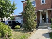 5 Schell Avenue Upper Floo Toronto ON M6E 2S7 3 Bedroom...