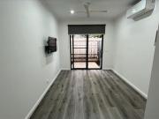 5 STAR ULTRA MODERN LUXURY STUDIO APARTMENT WITH PRIVATE...