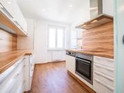 5. STOCK MIT LIFT I DAN KÜCHE I MODERN SANIERT I...