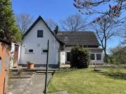 5 Zimmer 130 m² 219.000 € Kaufpreis Häuser in Bremen