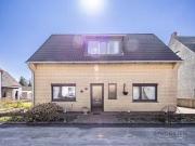 5 Zimmer 150 m² 279.000 € Kaufpreis Häuser in Bremen