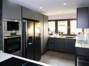 5 Zimmer 150 m² 619.000 € Kaufpreis Häuser in Neuhofen