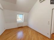 5 ZIMMER DACHGESCHOSSWOHNUNG | NÄHE KARLSPLATZ | 3...