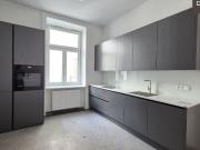 | 5 ZIMMER | ERSTBEZUG NACH SANIERUNG | REPRÄSENTATIVES...