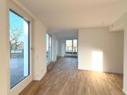 5 Zimmerwohnung mit großer Dachterrasse, Balkon und...