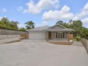 5B Vince Hinde Drive, Worongary, QLD 4213